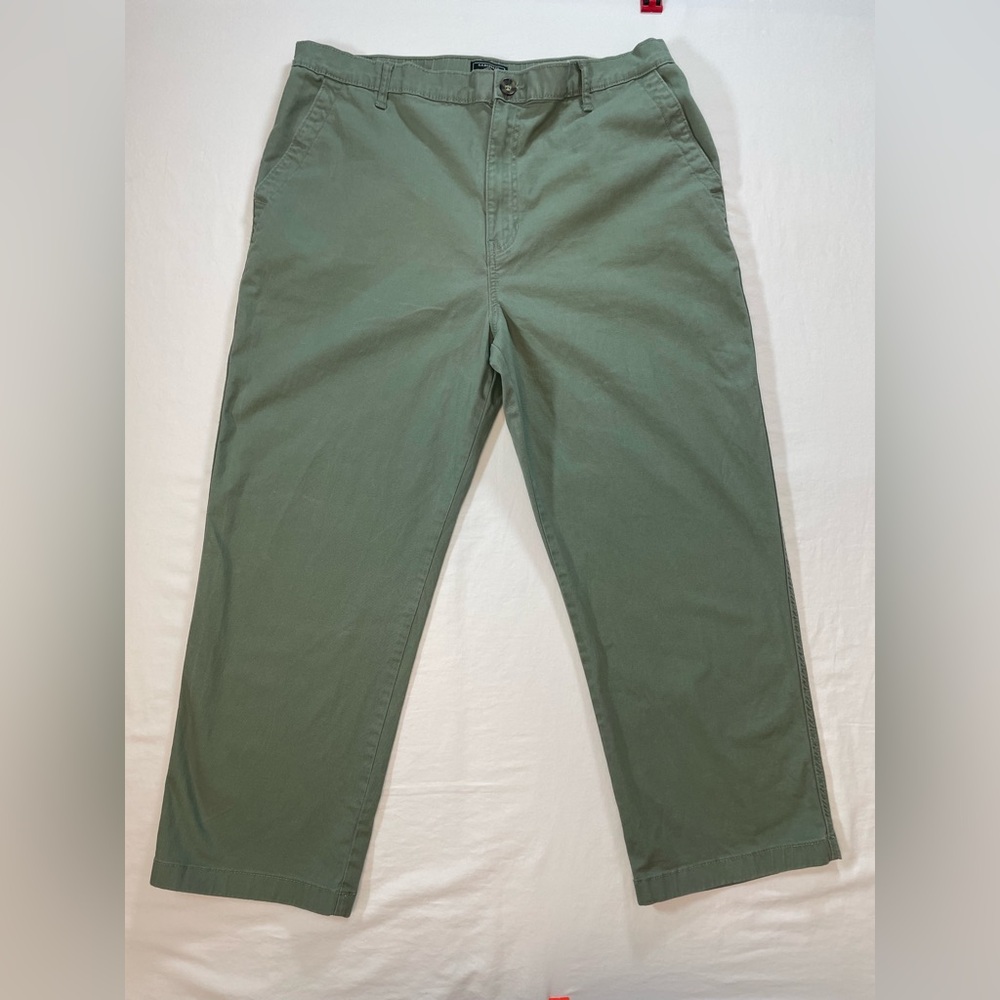 G.H. Bass & Co. Women's Straight Leg Cotton Ankle Chino Pants Size 16